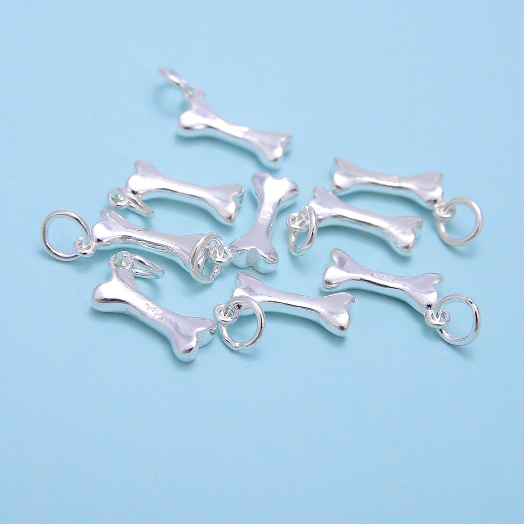 Small Key Charms, Silver Tone, 21mm x 8mm - 10 pieces (1658) – Paper Dog  Supply Co