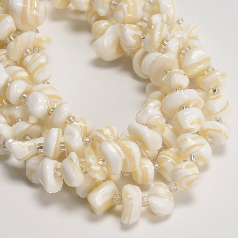 White Mother of Pearl MOP Shell Irregular Nugget Beads 6-10x10-15mm 15.5''Strand