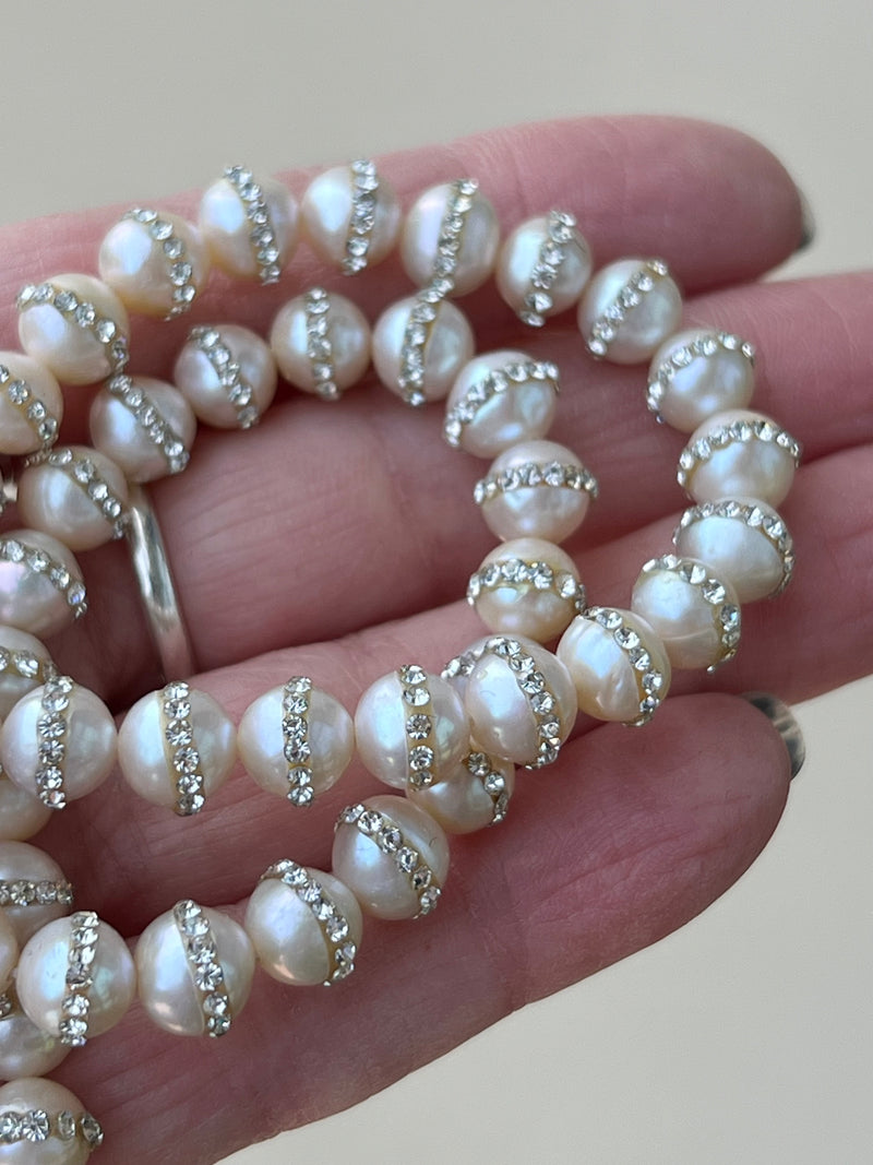 Beige Color Fresh Water Pearl with Rhinestone Stripe Round Size 7-8mm 15.5" Strd