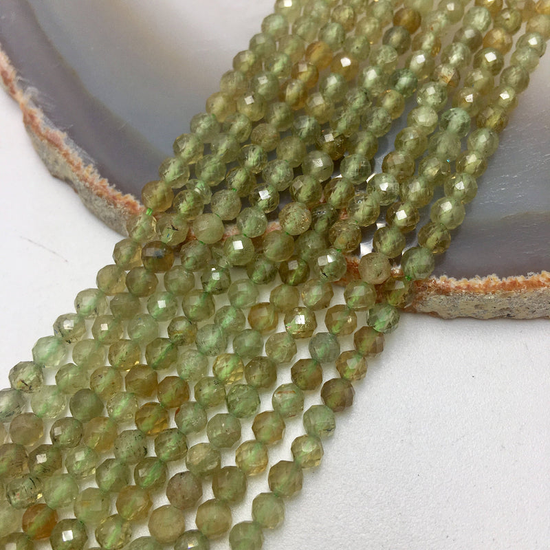 natural green garnet faceted round beads