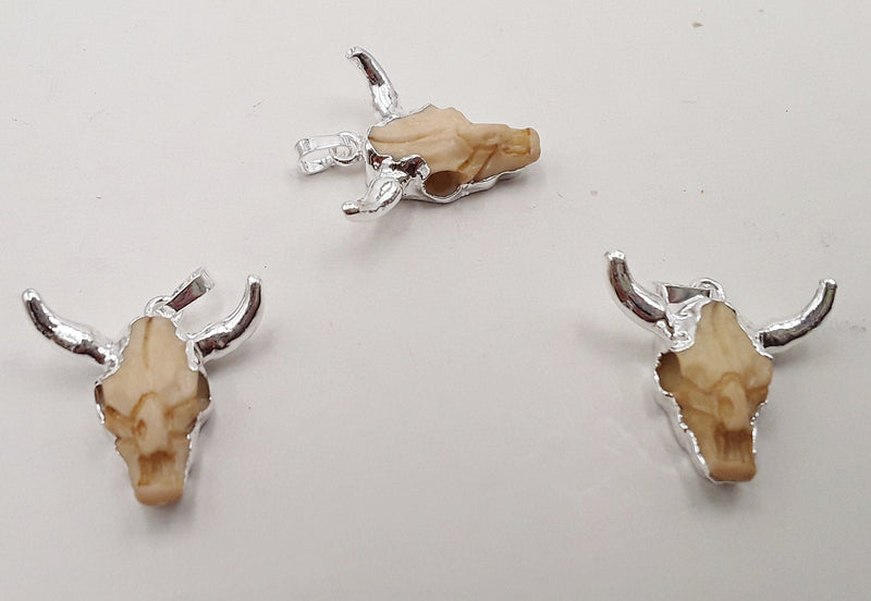 cow skull pendant ressilver or gold plating 